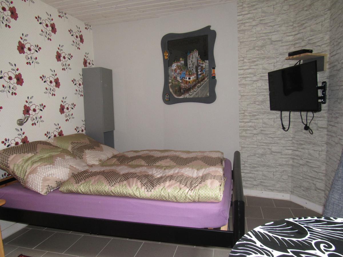 Ferienapartments Am Dorfplatz Langscheid  Esterno foto